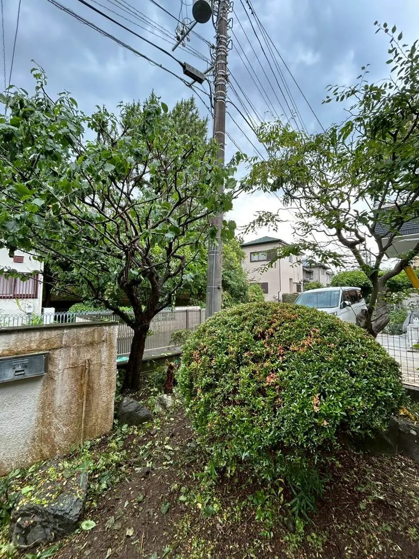 日野市 除草＋防草対策のうえ砂利敷き 施工後
